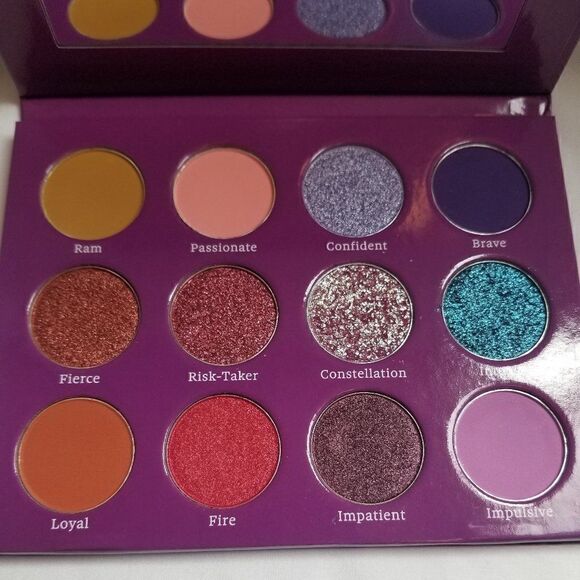 Rasha B. Cosmetics x Just Anne ExtraordinAries Eyeshadow Palette - Picture 1 of 4